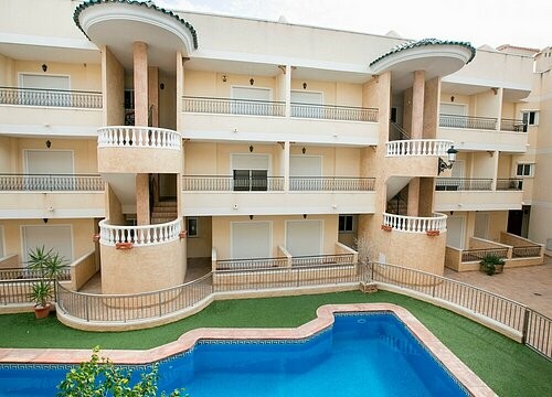 GROUND FLOOR APARTMENT - 2
