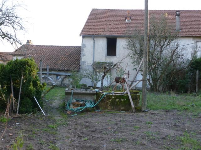 4-Bedroomed Semi Detached Stone House.. - 2