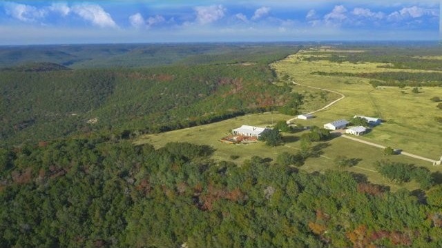 Sunset Ranch House with 2,282 Acres