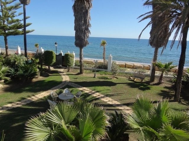 Golden Mile Luxury Beachfront Grand..