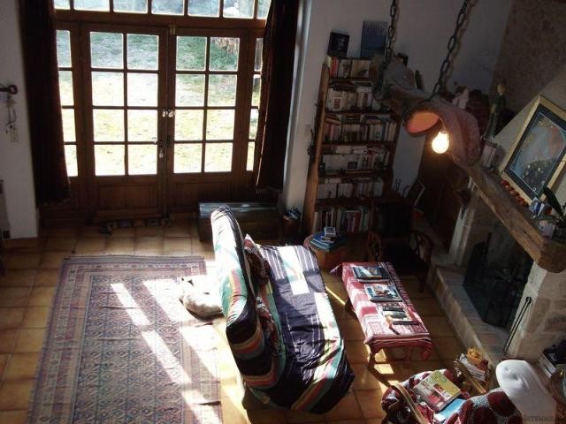 2 Bedroom House For Sale - 2