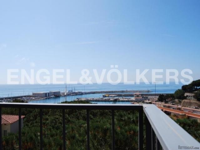 Opposite the port of Arenys,Barcelona.. - 2