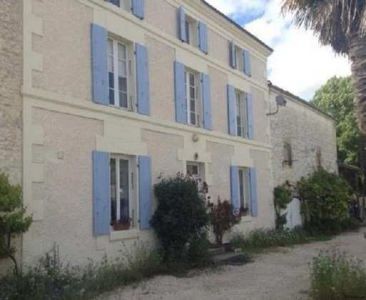 Manor Style House with Pool