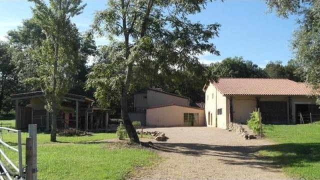 4 bedroom House For Sale: 63160 BILLOM - 2