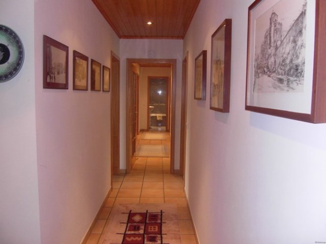 3 bedroom apartment in the centre of.. - 2