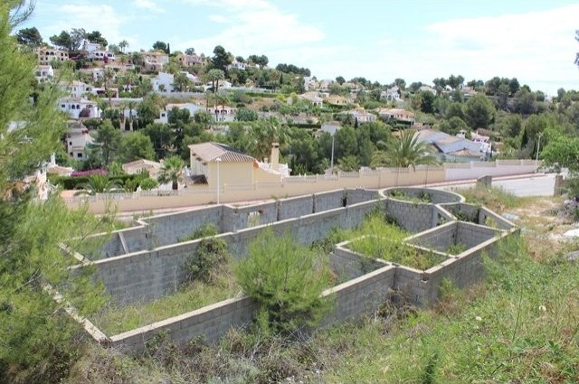 Plot in Benissa