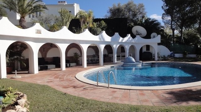 VILLA IN FUENGIROLA FOR SALE - 2