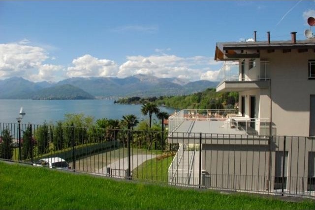 1 bedroom Apartment For Sale: Leggiuno..