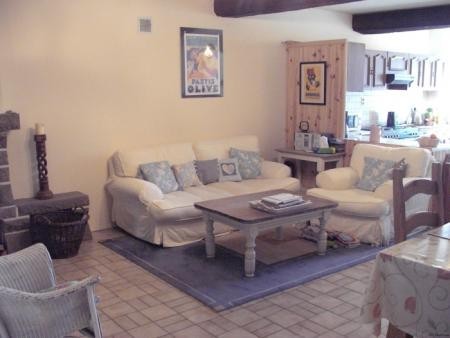Superb Village Holiday Home - 2