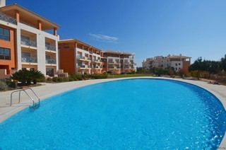 Modern 2 Bedroom apartment in central..
