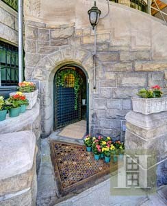 2 bedroom Apartment For Sale: 35.. - 2