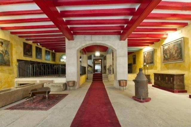 4 bedroom Cottage For Sale: LLEIDA..