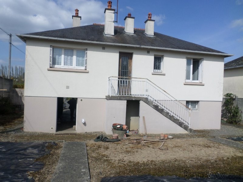 Detached House with Garden - 2