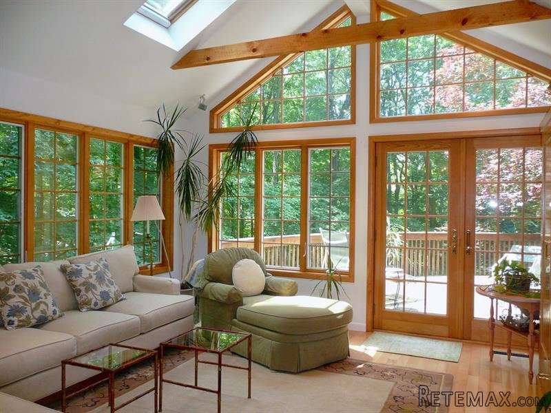 3 bedroom House For Sale: 299 Post Road.. - 2