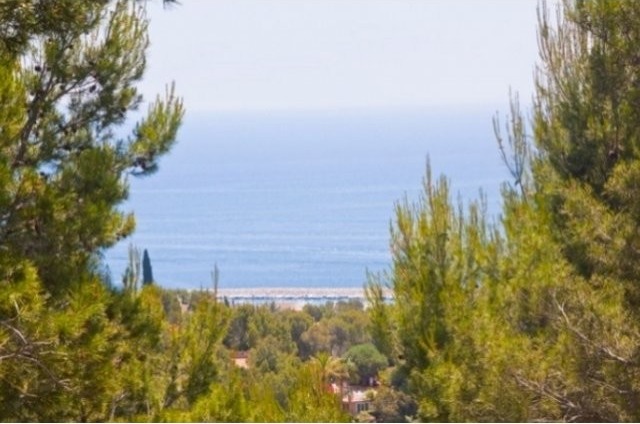 Plot Of 750 M2 With Spectacular Views.. - 2