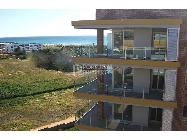 Quality small condominium close to the..