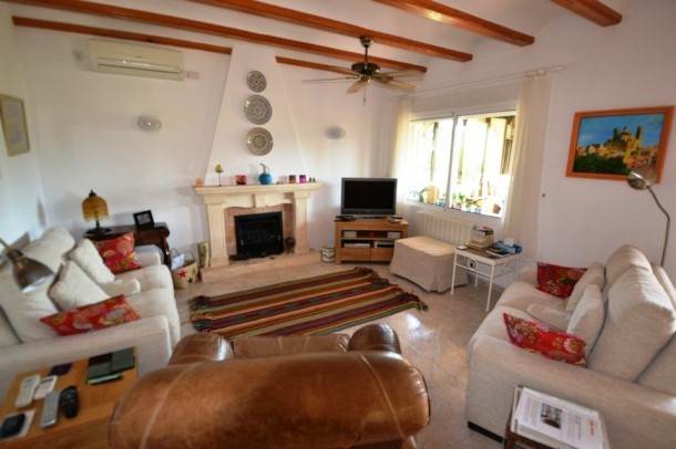3 Bedrooms 2 Bathrooms Sale Benitachell* - 2