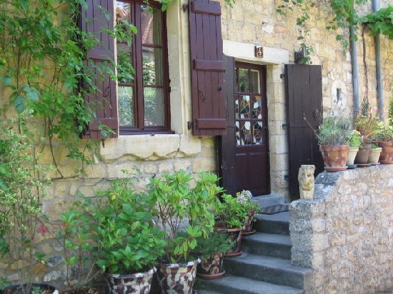 Superbly Restored Village House