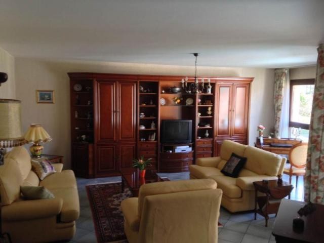3 bedroom apartment for sale - 2