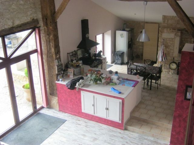 Spacious converted barn - 2