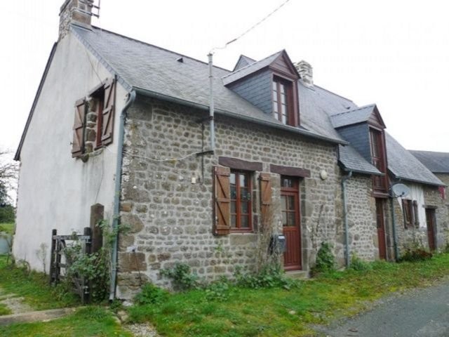 Character Rural House and Nice Garden