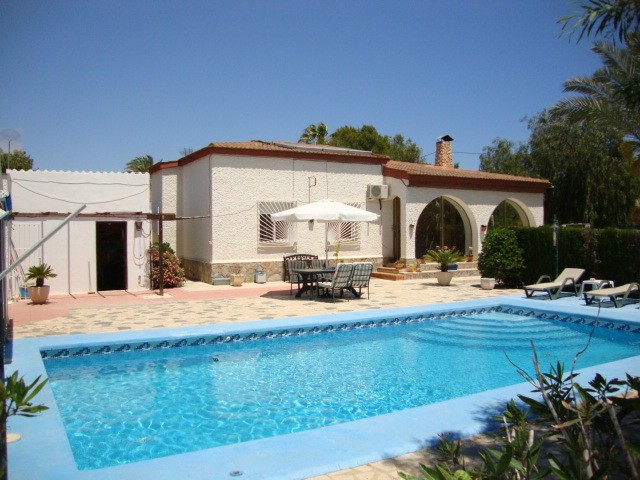 Beach Home with Guest house