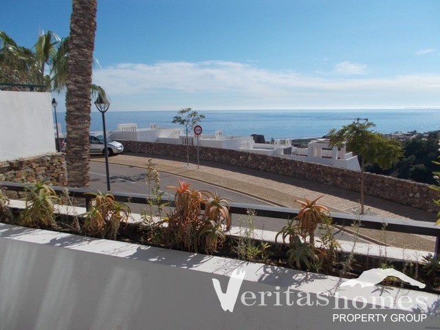 Ref: VHTH1621 -..