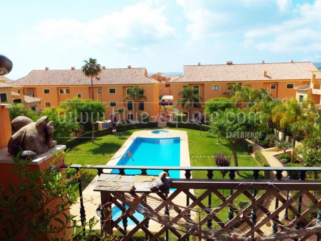 Residential 4 bedroom townhouse next to.. - 2