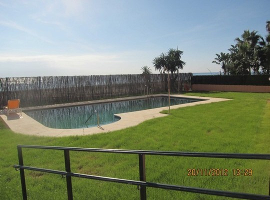 Townhouse for sale in Estepona Playa..