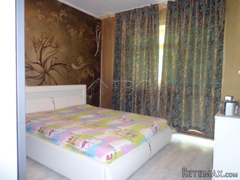 Two-bedroom apartment in Rousse