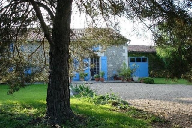 4 bedroom House For Sale: 86000 30 MIN...