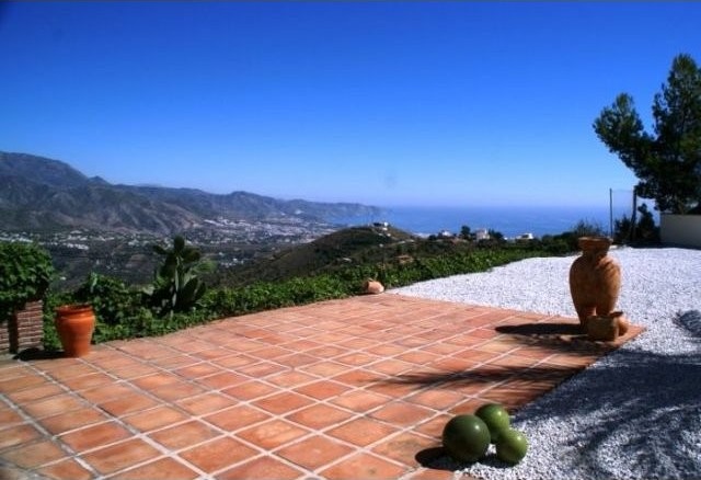 Villa for Sale in Torrox, Torrox..