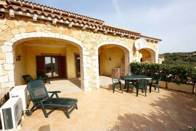 2 Bedrooms - Apartment - For Sale - 2