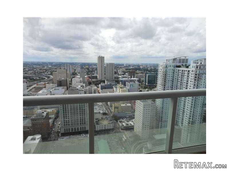 1 bedroom Flat For Sale: 50 Biscayne.. - 2