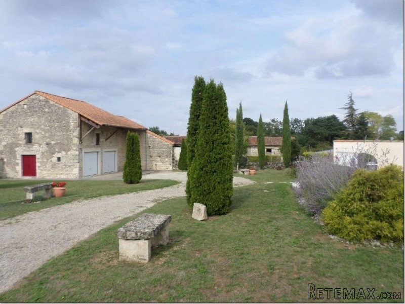 Stone House With Swimming Pool And.. - 2