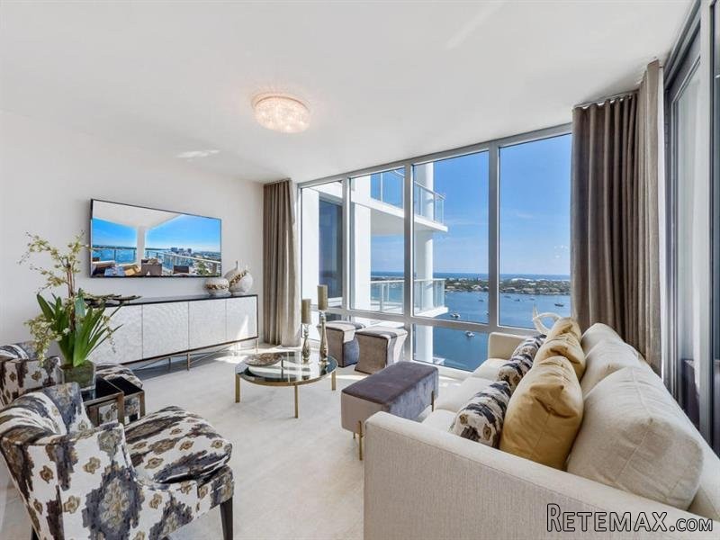 2 bedroom Residence For Sale: North.. - 2
