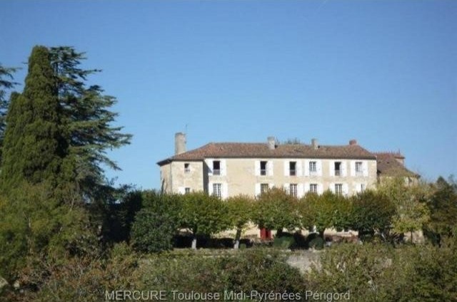 8 bedroom Castle For Sale: 32810 GERS - 2
