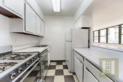 1 bedroom Apartment For Sale: 301 EAST.. - 2