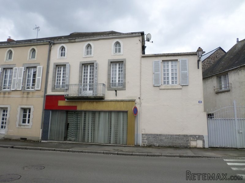 House with Business Potential
