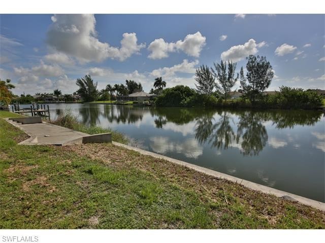 Land For Sale: Cape Coral, Florida