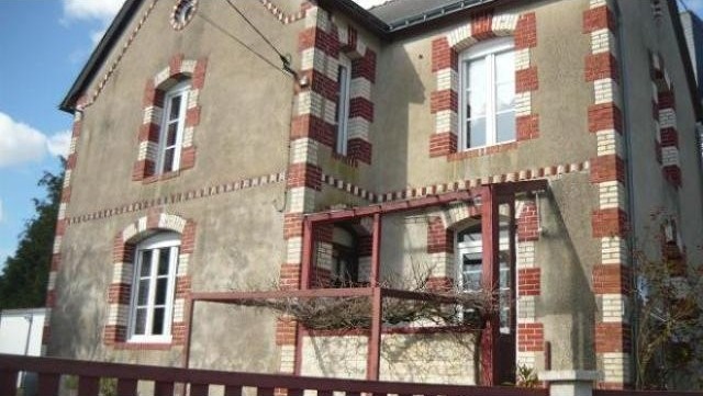 Perfect Condition, Nice House - 2