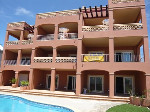TWO BEDROOM APARTMENT NEAR THE BEACH - 2