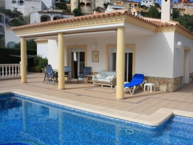 3 Bedrooms - Villa - Alicante - For Sale