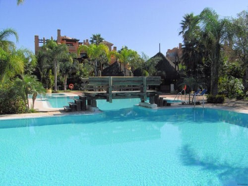 APARTMENT FOR SALE IN PUERTO BANUS - 2