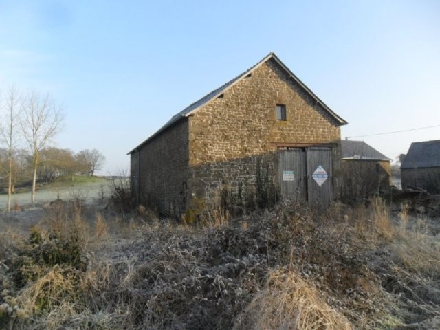 Vente Maison 4 Pieces De 197 M2 53110.. - 2