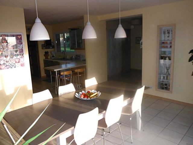 Light single storey house of 4/5 beds - 2