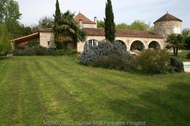 5 bedroom Character For Sale: 47000..