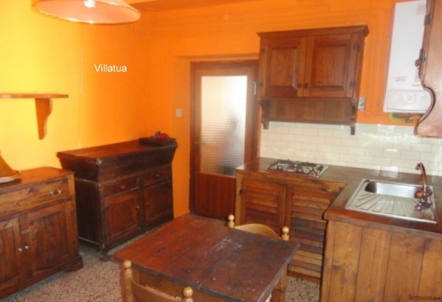 Village/town House - For Sale - Bagni..