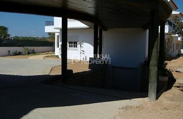 Fantastic one bedroom apartments 5 min... - 2