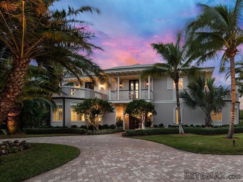 5 bedroom House For Sale: 721 Grove.. - 2